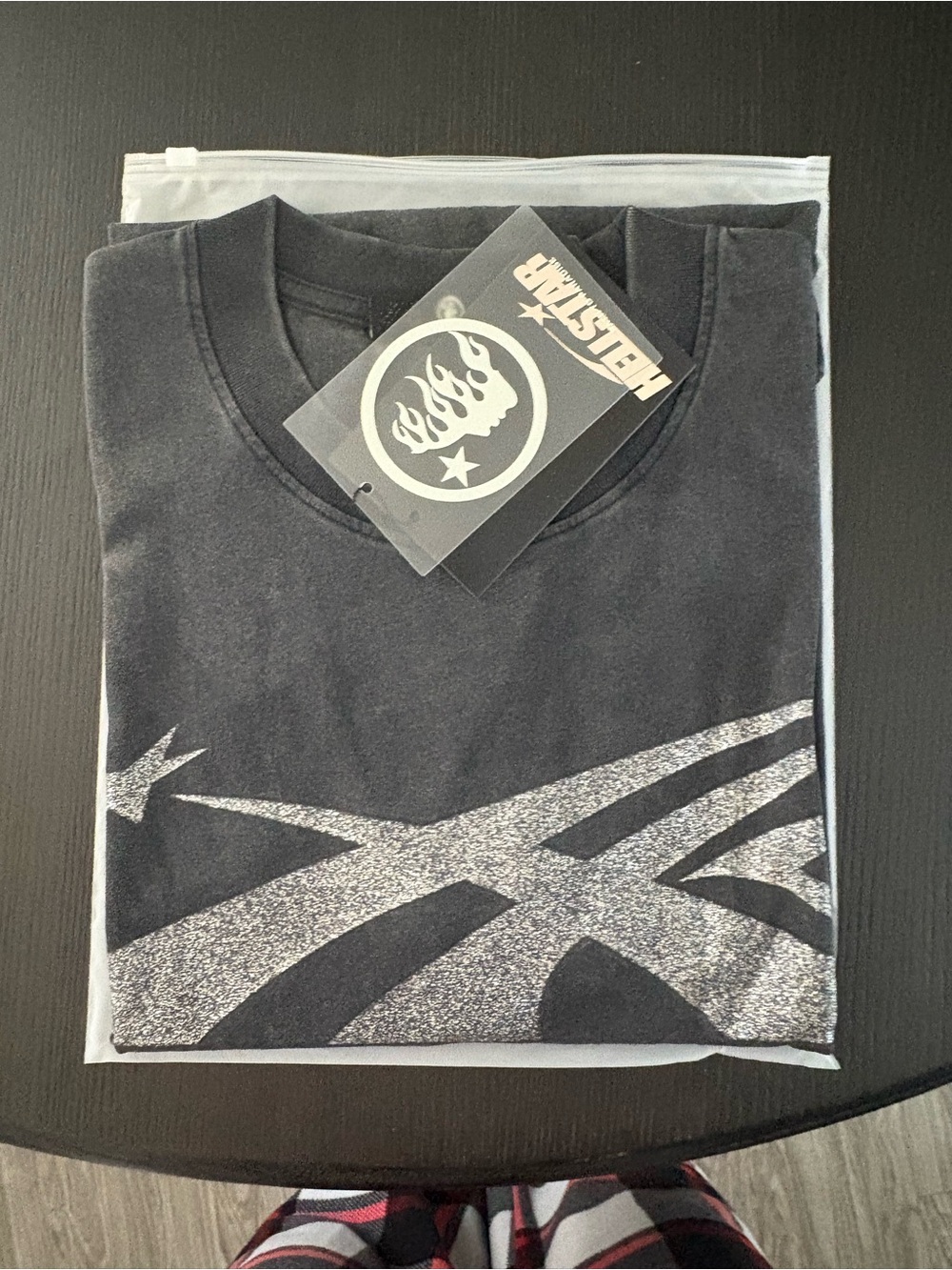 Black hellstar shirt size medium